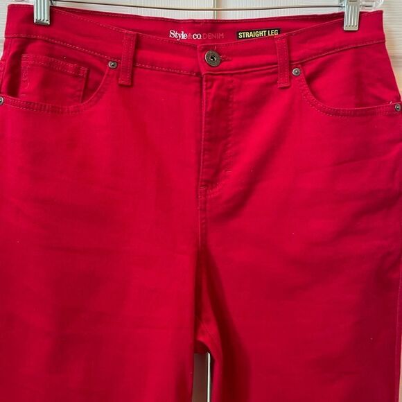 Style & Co. Women's Red Straight Leg Jeans size 12 EUC - Picture 1 of 5